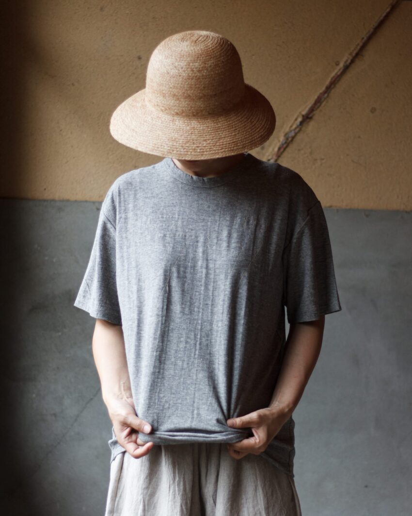 隠れ ラブTシャツ(グレー)/Lサイズ　白ステッチ